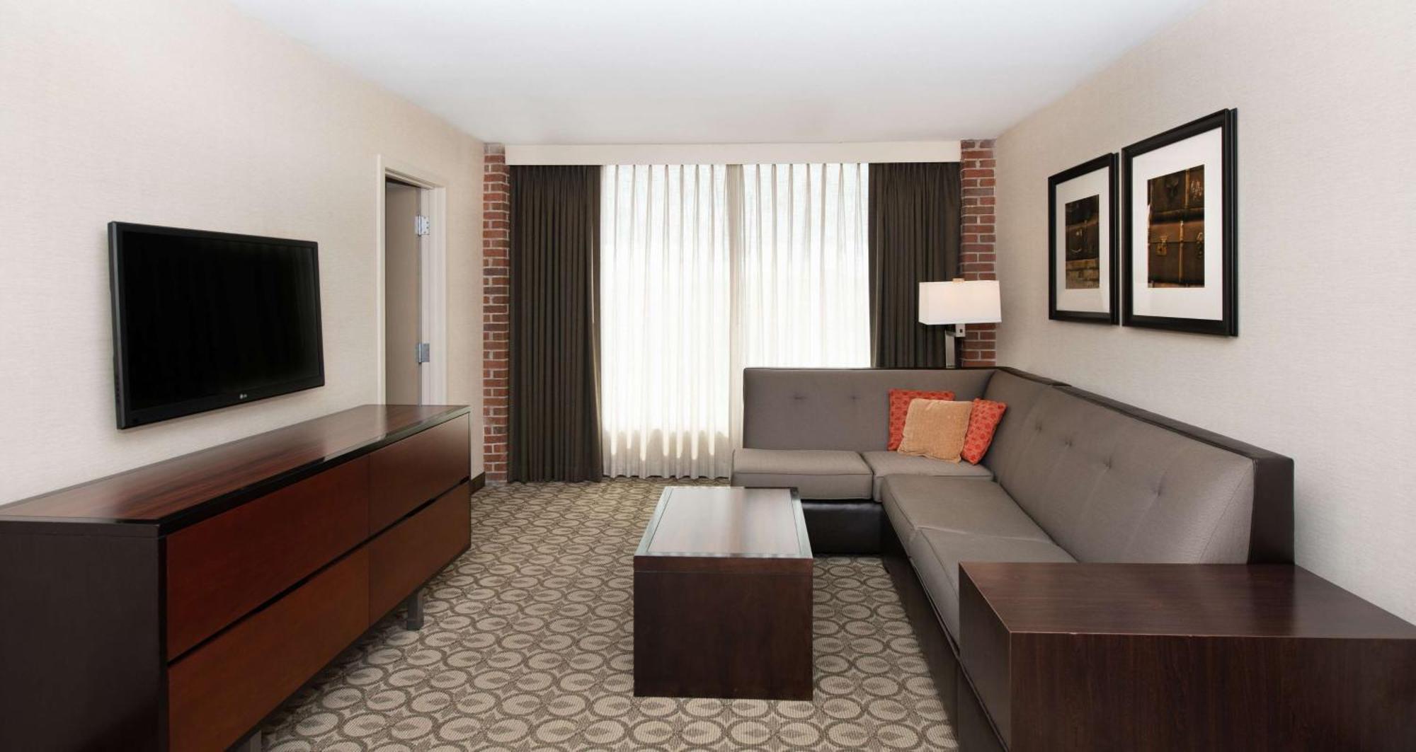 Doubletree Hotel & Suites Charleston Airport North Charleston Exteriér fotografie